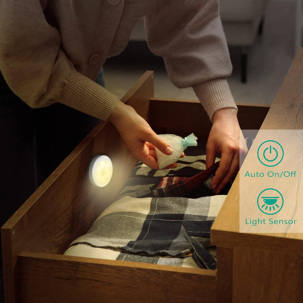 ORIA Bewegungsmelder Licht, LED Nachtlicht Mit Bewegungsmelder Schrankleuchten, Auto On/Off Licht, Batteriebetrieben Schrank Licht, Bewegungsmelder Innen Für Treppen Flur Wandschrank - Warmweiß | Auto On/Off Licht, Batteriebetrieben Schrank Licht, Bewegun